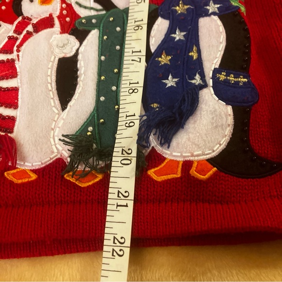 Red Vintage Christmas Sweater - Picture 9 of 13